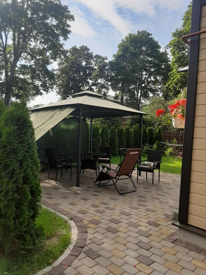 Sunnyhouse Апартаменти *